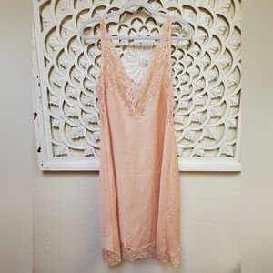 Wacoal Size 38 Vintage Slip Dress Peach Lace Minty